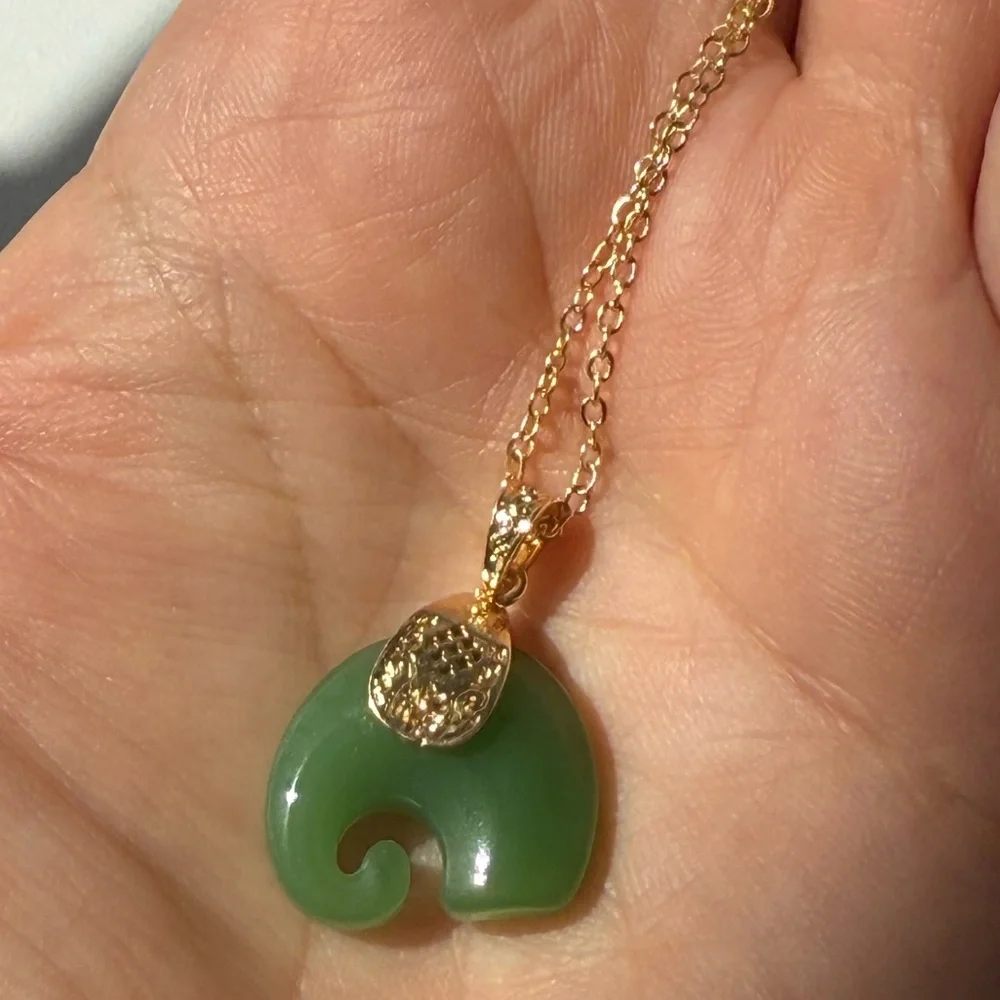 Natural Necklace Green Jade Elephant Pendant | 18K Gold Plated Chain Necklace - Picture 9 of 12